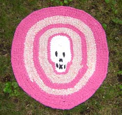 SkullPink250.jpg